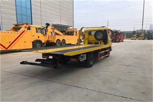 准格尔旗非事故拖车