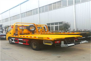 准格尔旗附近拖车救援搭电